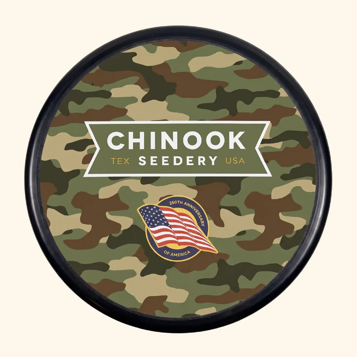 Top view of the Camo Chinook Seedery Big Bucket lid